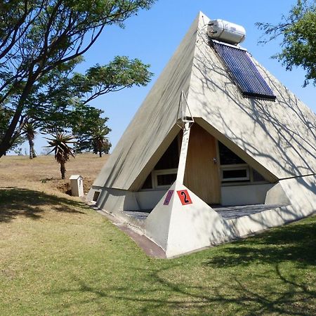 Pyramids Motel Van Reenen Экстерьер фото