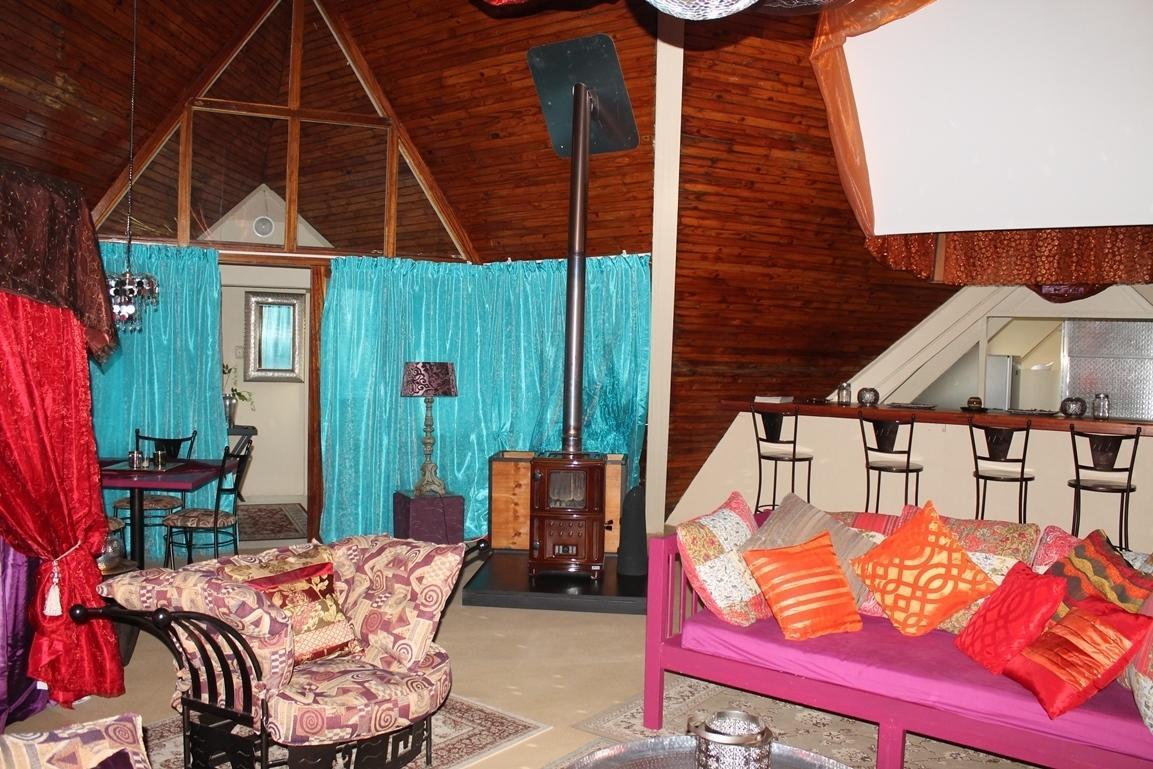 Pyramids Motel Van Reenen Экстерьер фото